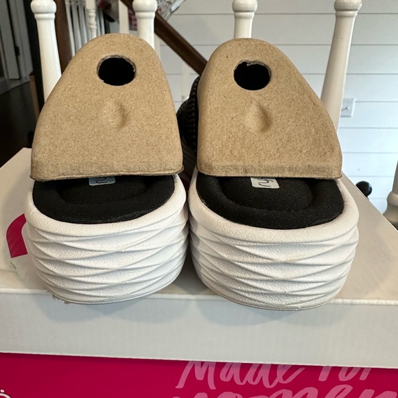 Ryka Nadine Slides Stretch Straps Ortholite Comfort Foam Insoles Size 9M - Picture 5 of 9